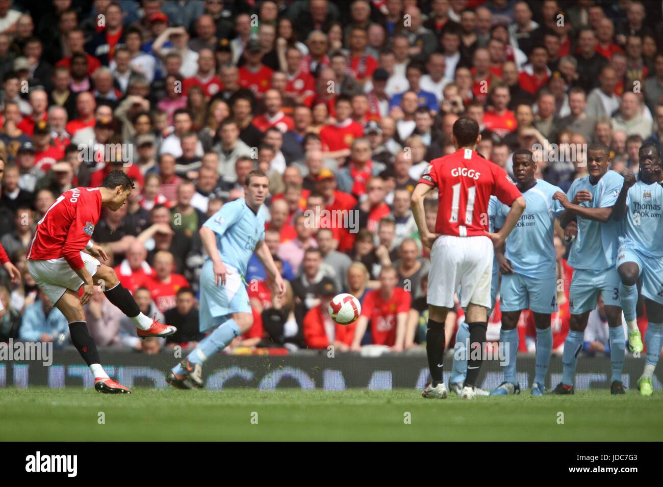CRISTIANO RONALDO SCORES MANCHESTER UNITED V MANCHESTER OLD TRAFFORD
