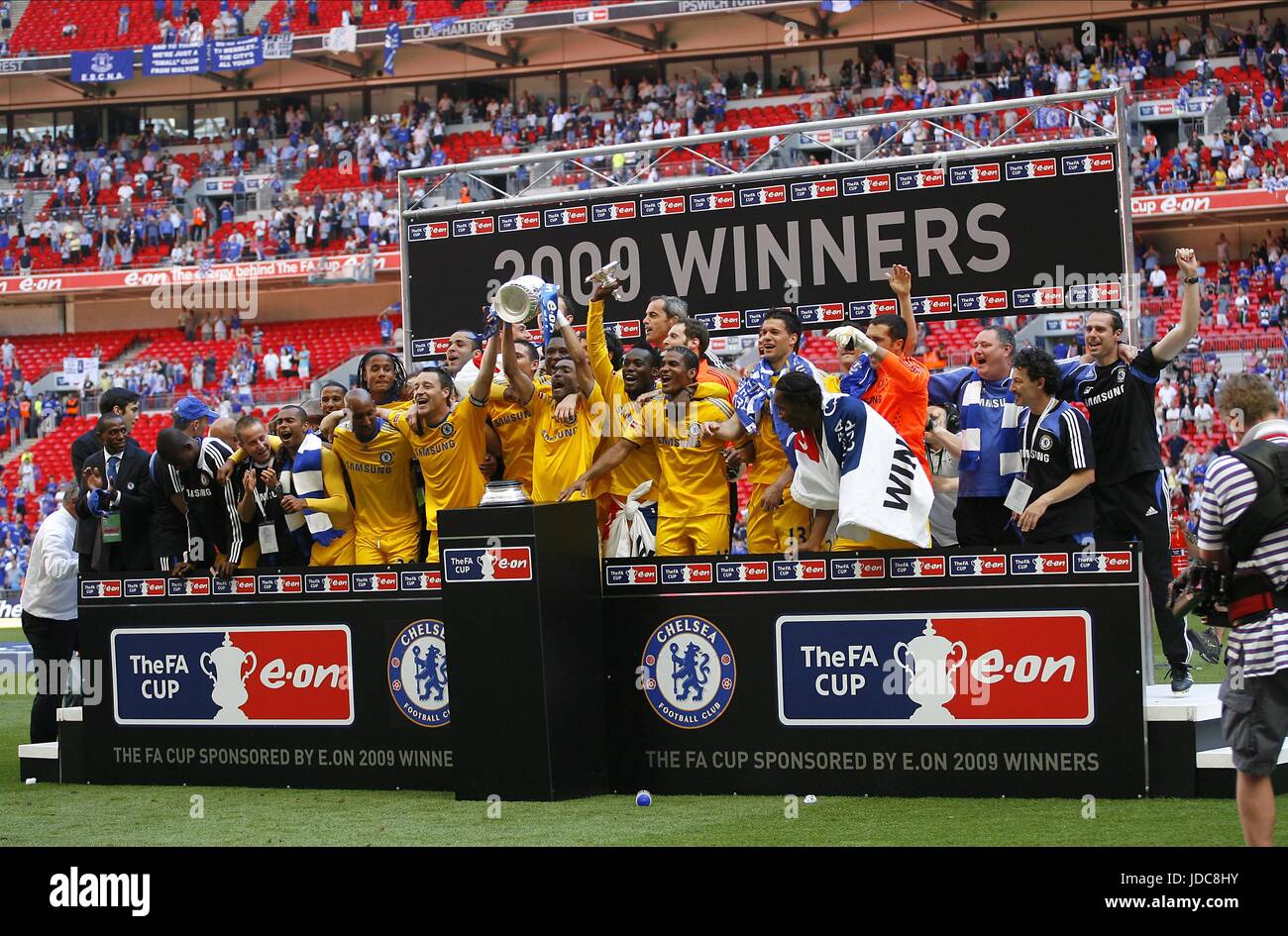 CHELSEA FA CUP WINNERS CHELSEA V EVERTON WEMBLEY STADIUM LONDON ENGLAND