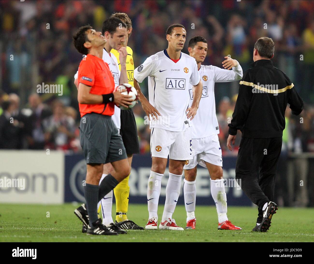Rio Ferdinand C Ronaldo Barcelona V Manchester United Stadio Olimpico Rome Italy 27 May 2009 Stock Photo Alamy