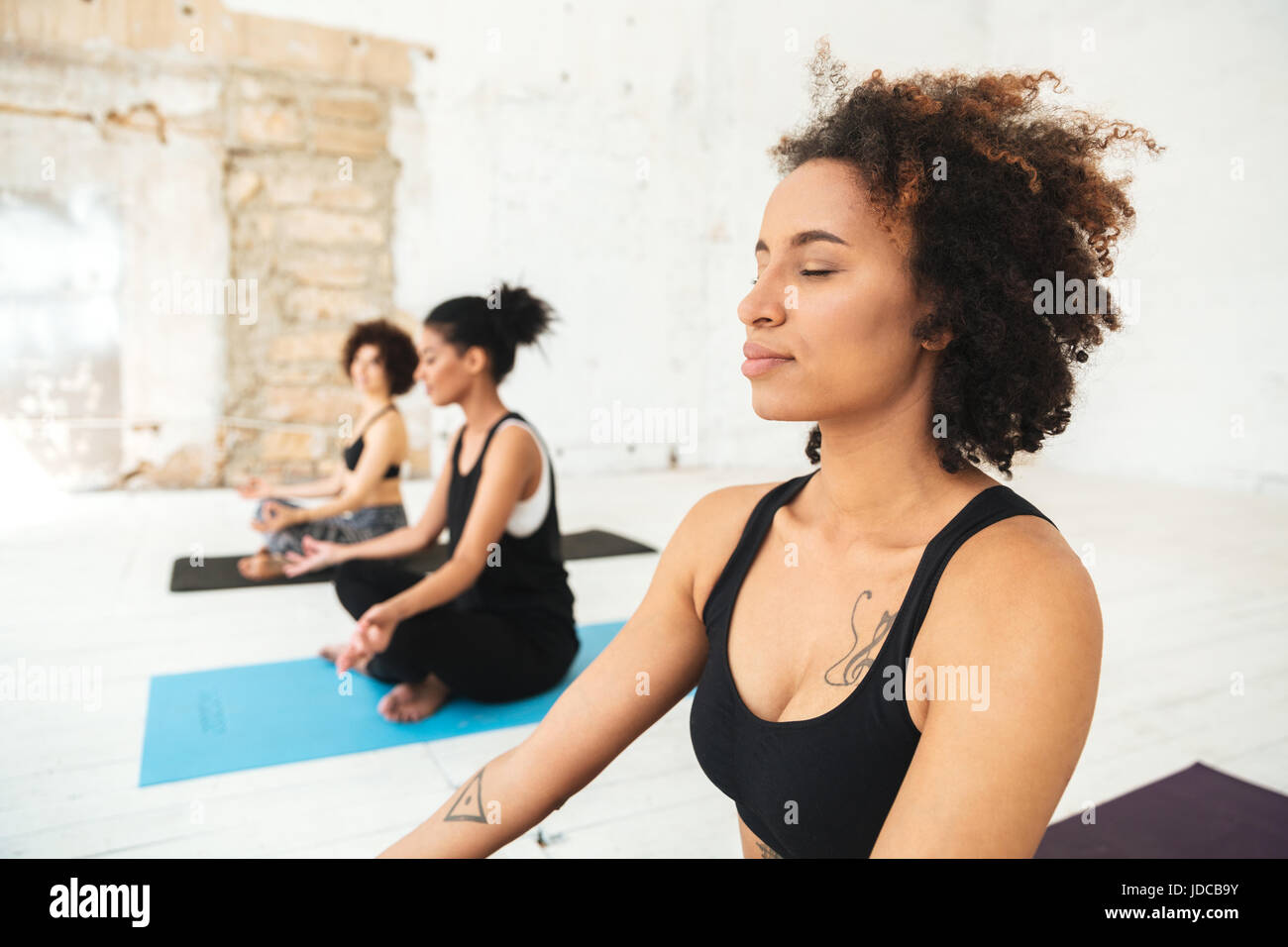 Multicultural team sport hi-res stock photography and images - Alamy