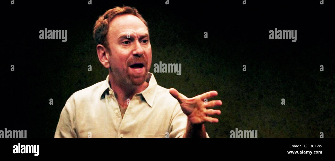 WRESTLING JERUSALEM, Aaron Davidman, 2016. ©Srolik Productions/courtesy