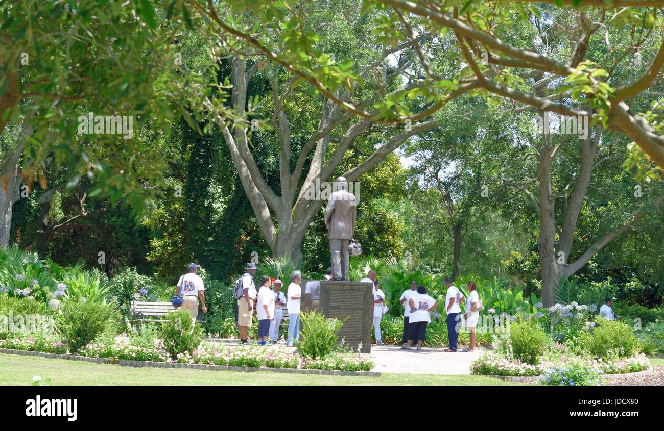 Visitors to Denmark Vesey Statue Stock Photo