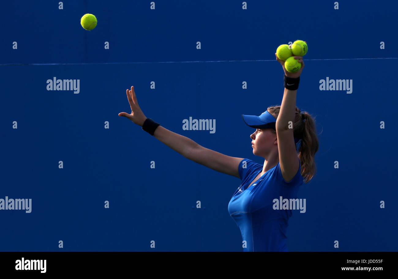 Ball Girl Aegon Tennis Championships High Resolution Stock Photography and Images Alamy
