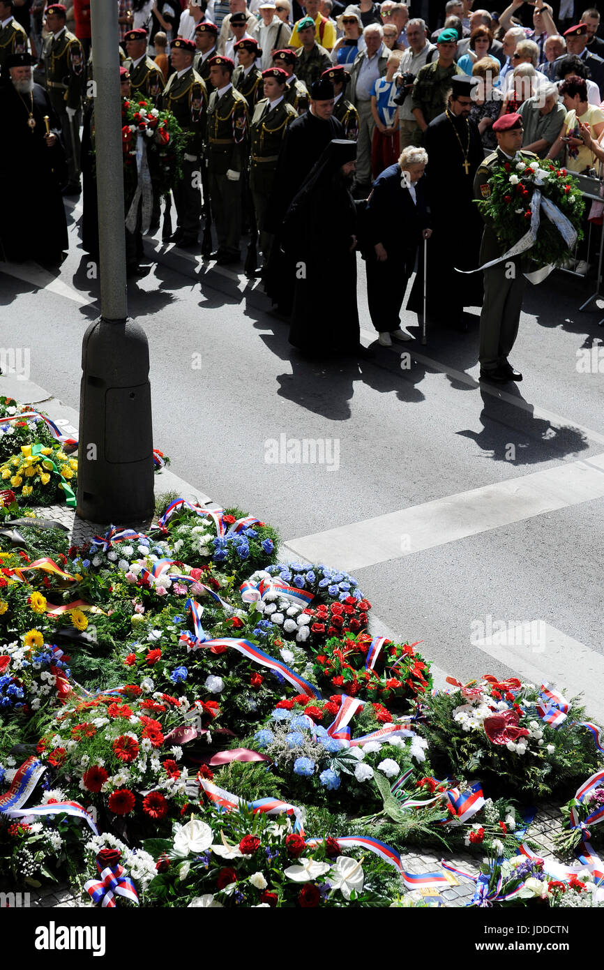 State and military officials paid homage to the Czechoslovak ...