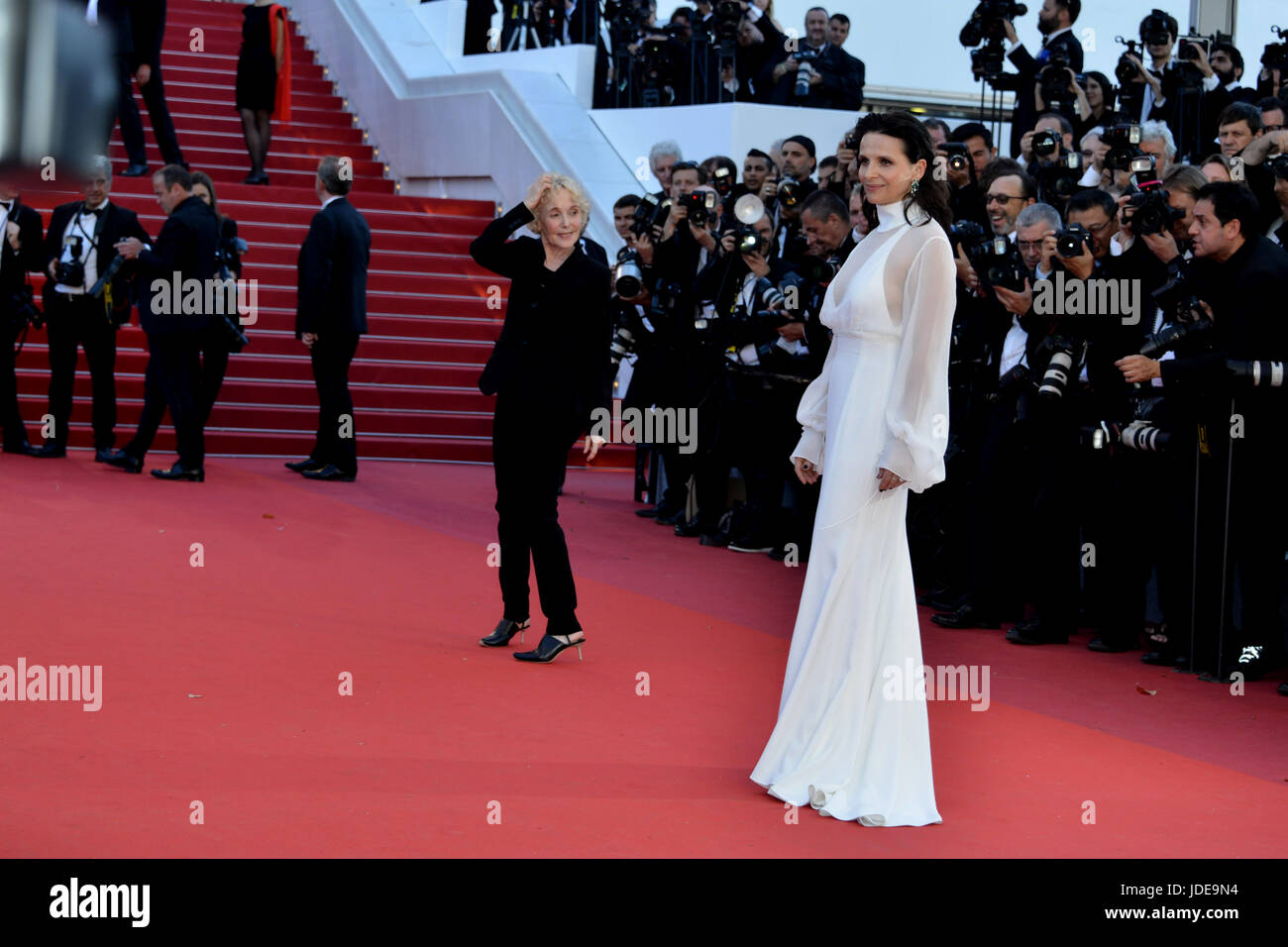 70th annual Cannes Film Festival - 'Okja' - Premiere  Featuring: Juliette Binoche Where: Cannes, France When: 19 May 2017 Credit: IPA/WENN.com  **Only available for publication in UK, USA, Germany, Austria, Switzerland** Stock Photo