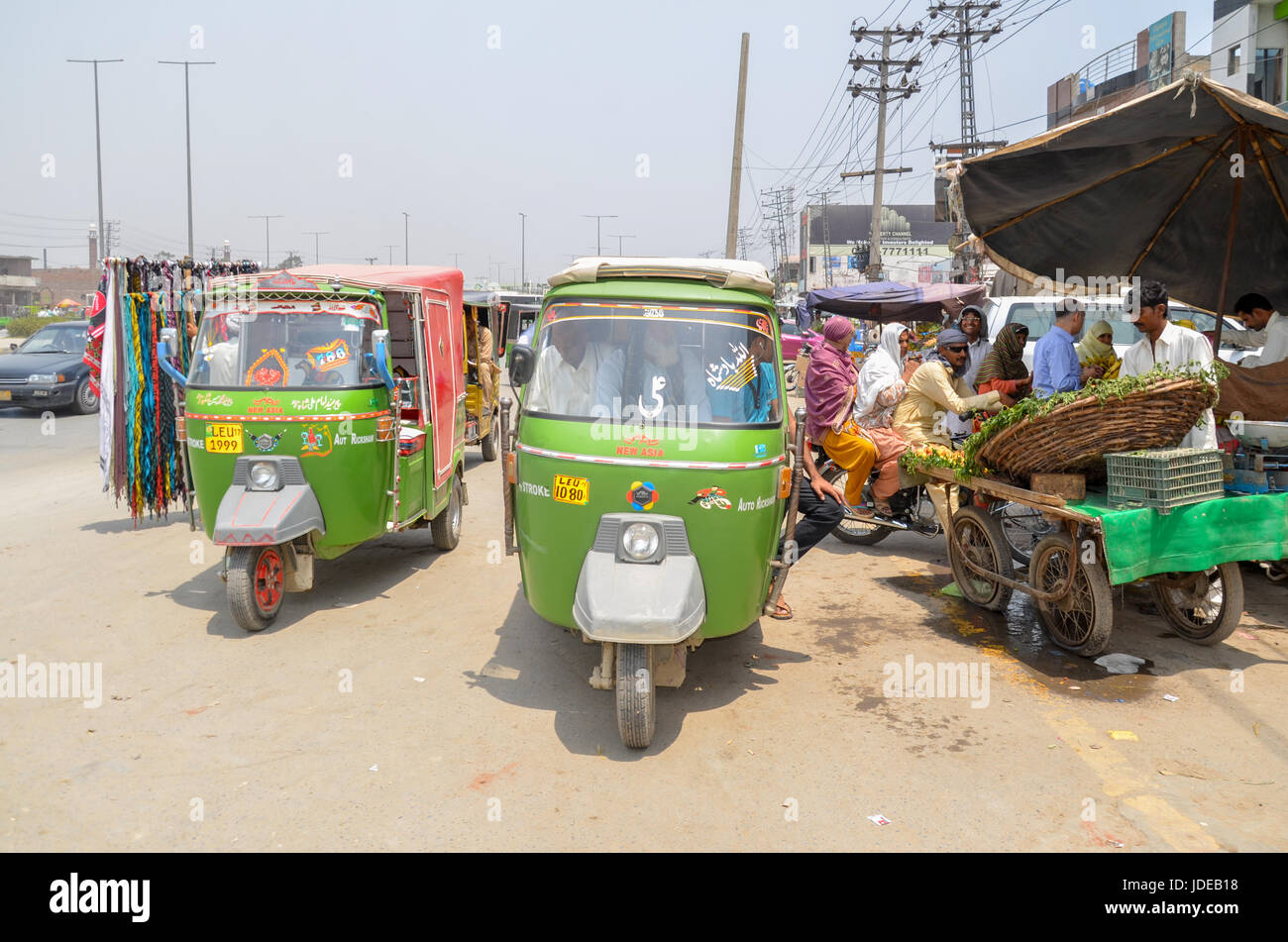 Pakistan Raksha Cart Rikshaws in Lahore Roads, Punjab, Pakistan on 22 May 2017 Stock Photo ...
