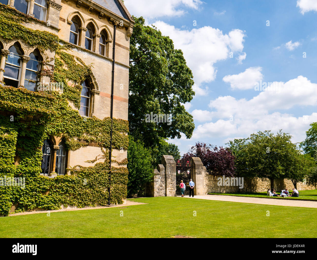 Gates christ church college oxford hi-res stock photography and images ...