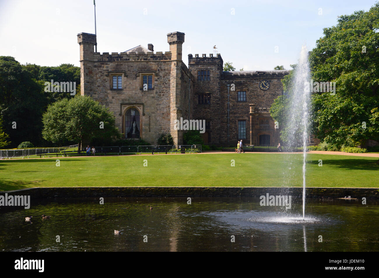 The Fountain & Duck Pond at Towneley Hall, Towneley Park , Burnley ...