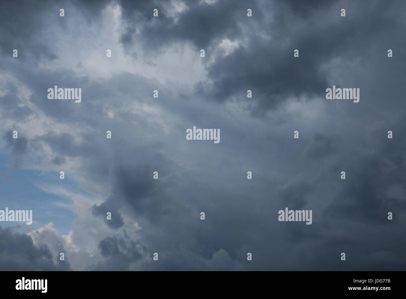 Dark sky with storm clouds, Dramatic black cloud and thunderstorm Stock ...