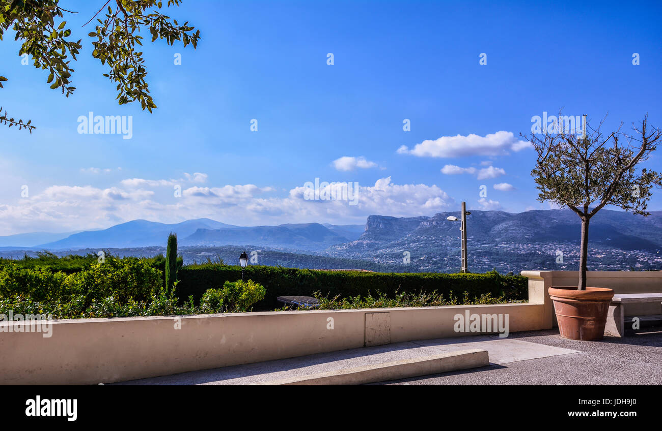 Chateau De Cremat Stock Photo Alamy