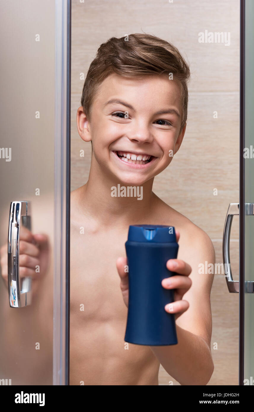Breeding Trapboyy Cum for two shots