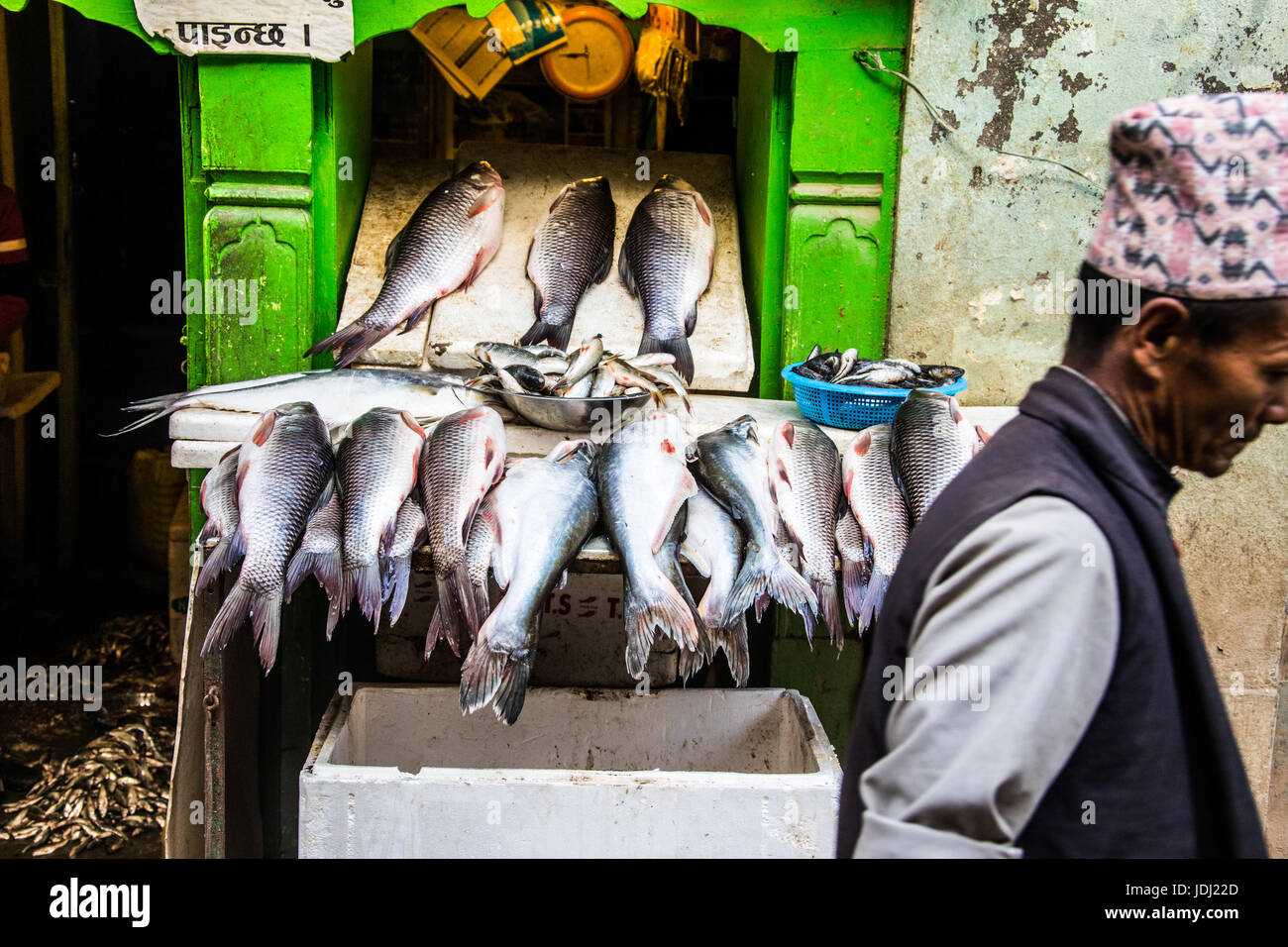 Asia old kathmandu nepal thamel hires stock photography and images Alamy