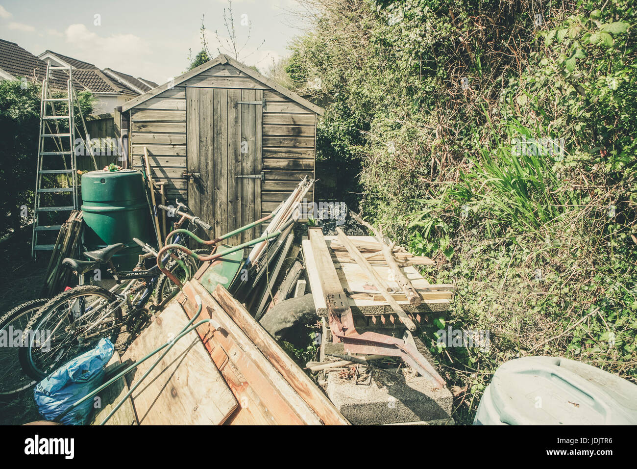 untidy garden back yard stock photo: 146088074 - alamy