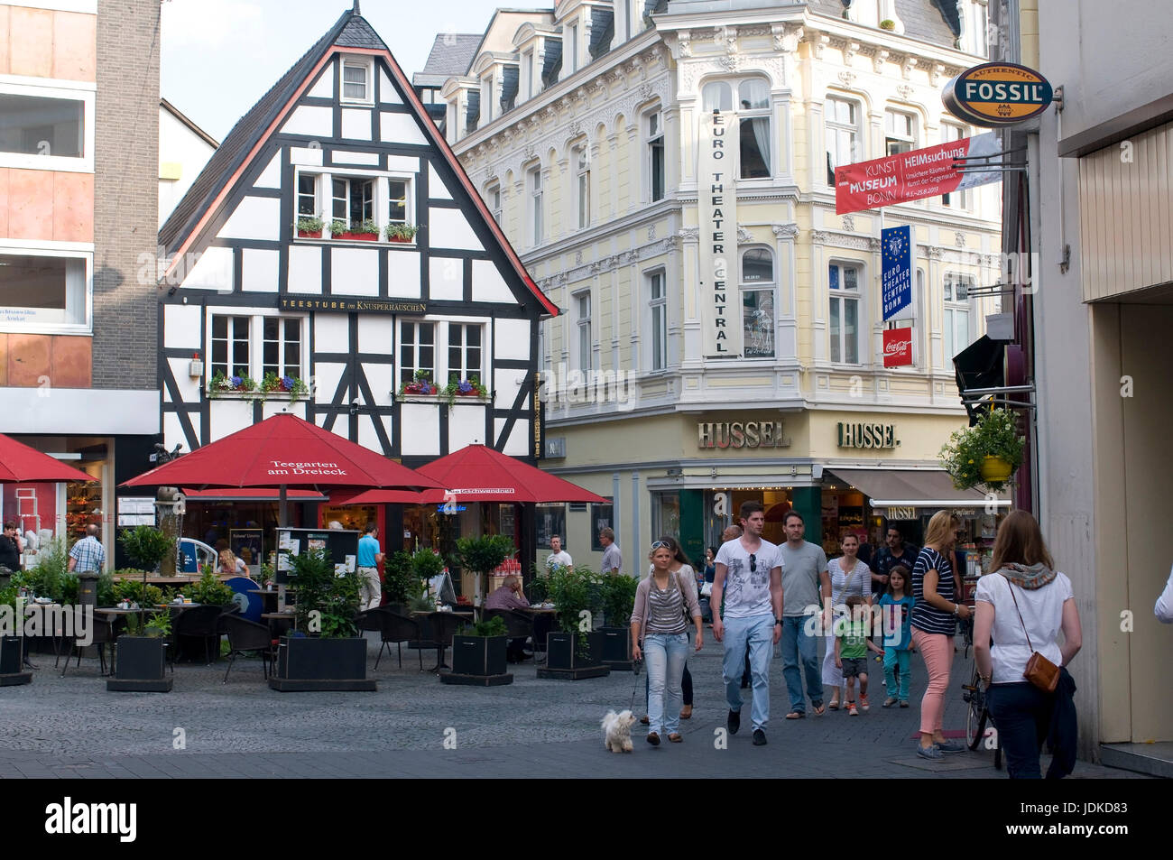 Europe, Germany, North Rhine-Westphalia, Bonn, Sternstrasse, Old Town, street cafe, , Europa, Deutschland, Nordrhein-Westfalen, Sternstraße, Altstadt, Stock Photo