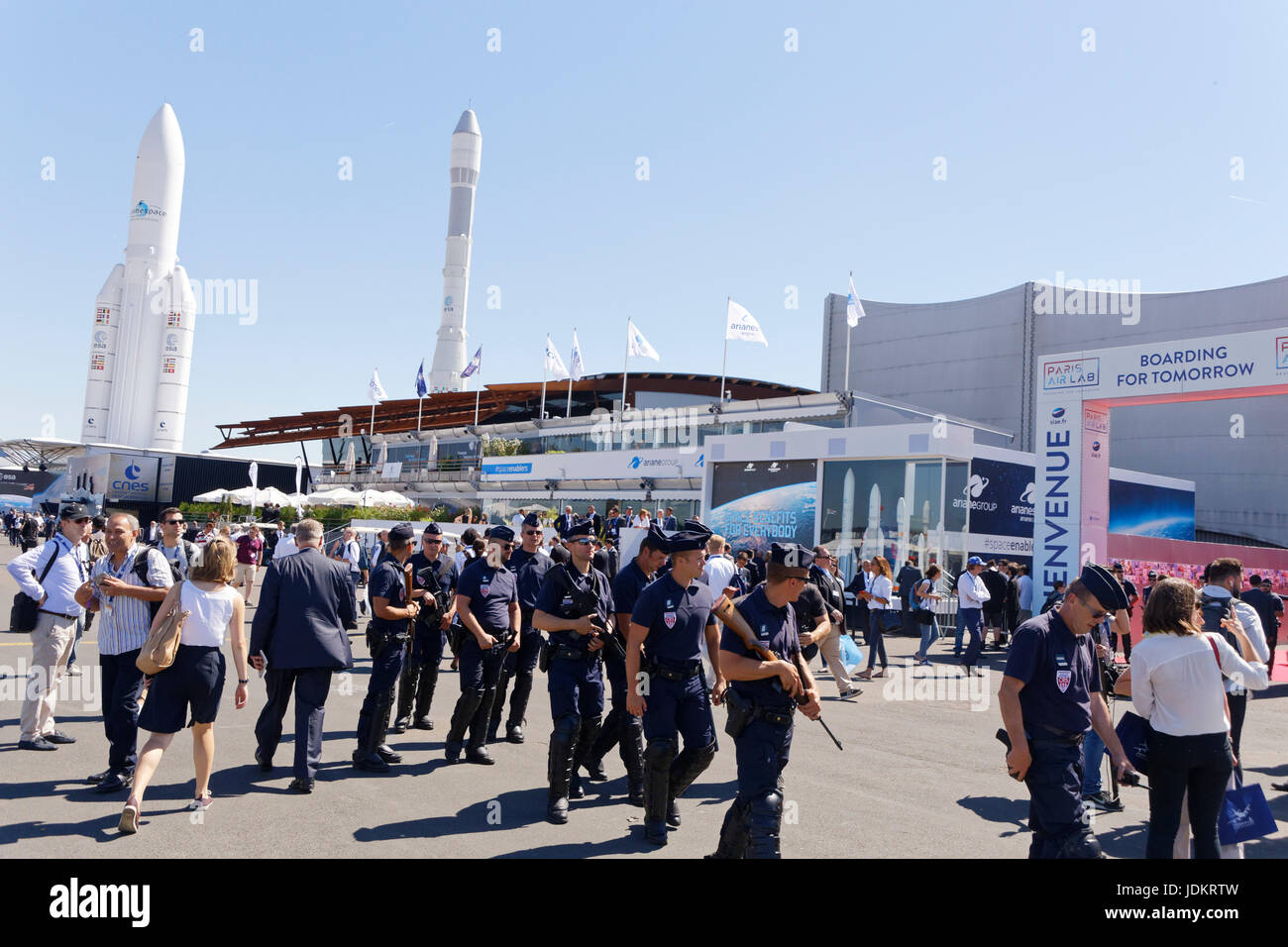 Paris-Le Bourget, France. 19th June, 2017. Security forces during the 2017 International Paris Air Show. Credit: Bernard Menigault/Alamy Live News Stock Photo