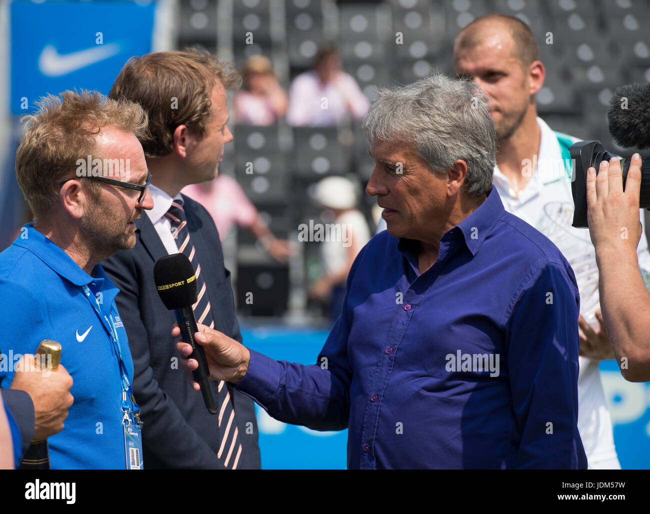 The Queen's Club, London, UK. 21st June, 2017. Day 3 of the 2017 Aegon