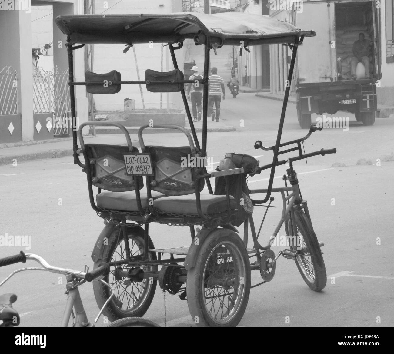 ni co premier tricycle