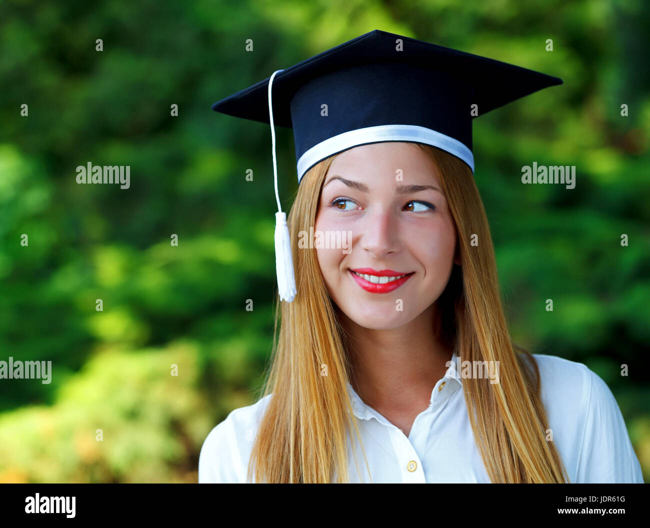 Undergraduate woman hi-res stock photography and images - Alamy