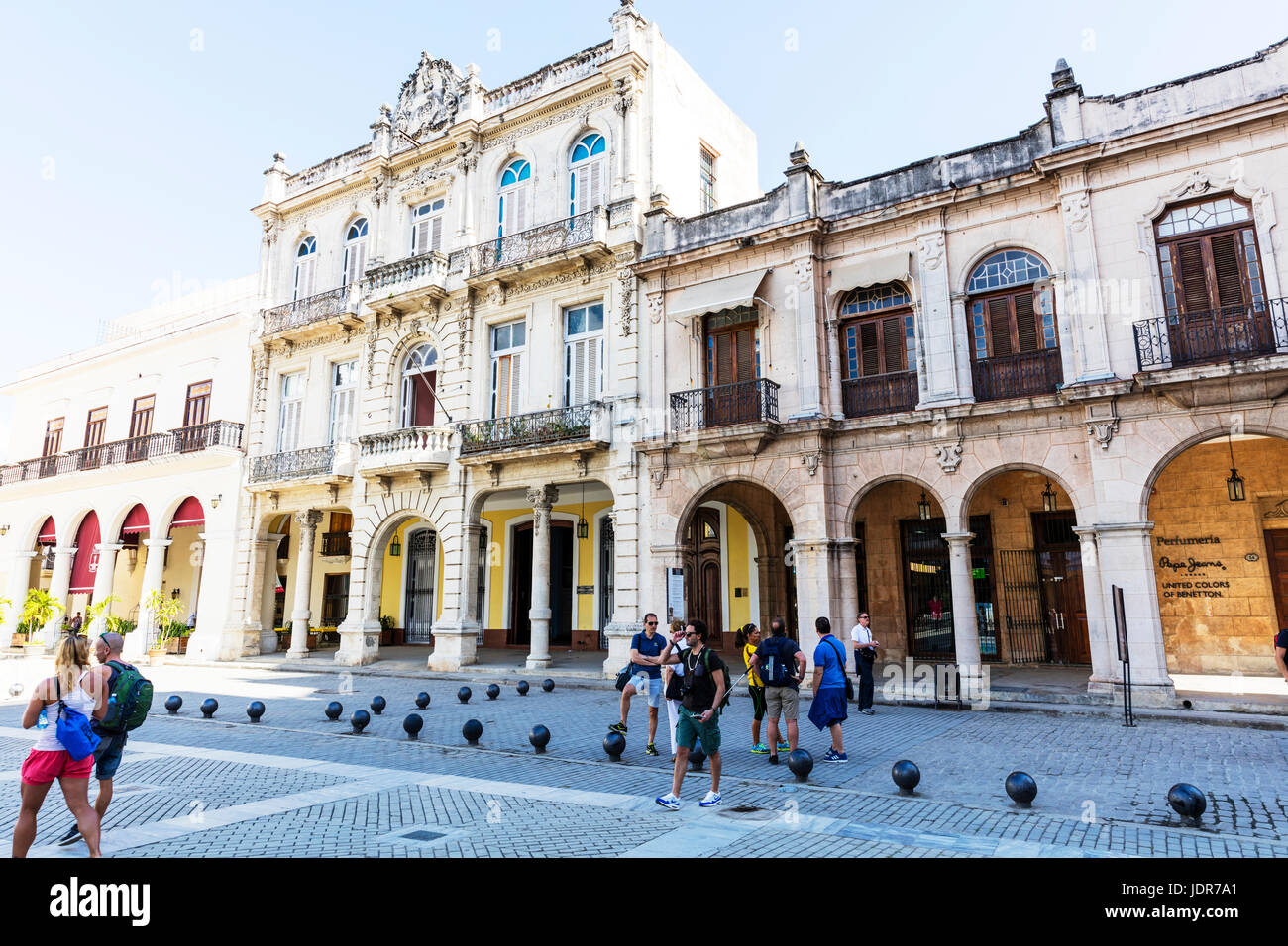 Plaza Vieja Havana Cuba, Cuban plaza, Plaza Vieja (Old Square), Havana, Cuba, Habana square