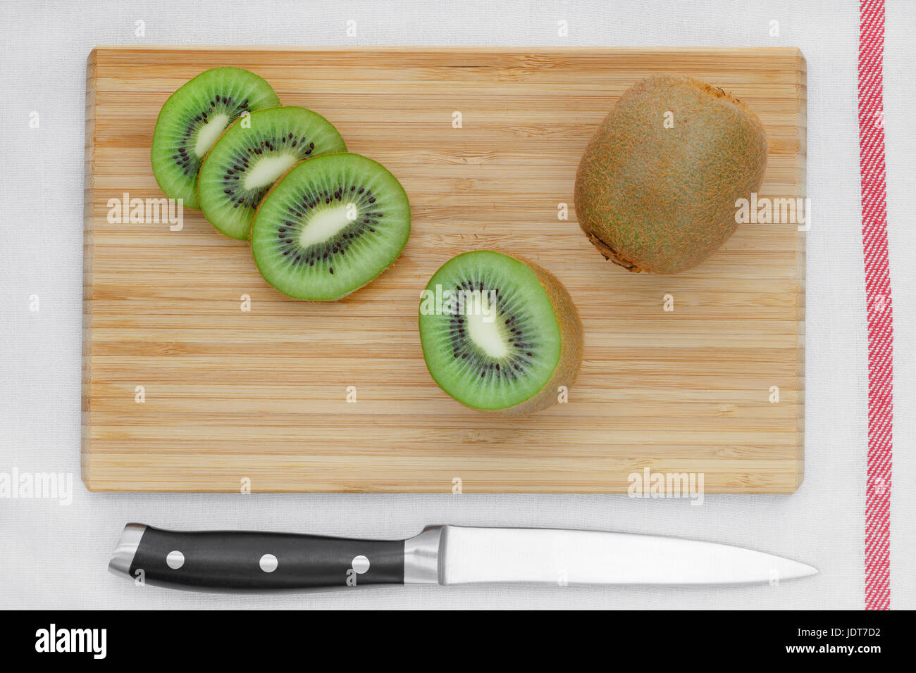 Kiwi top view hi-res stock photography and images - Alamy