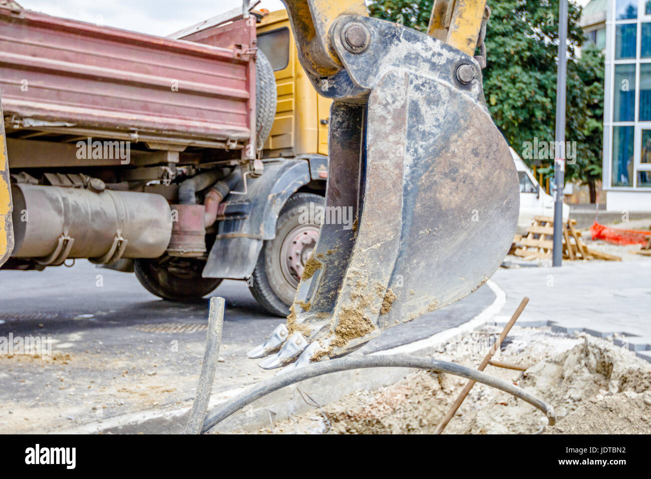 Excavator's tool, bucket, blade for the ground, close up shoot Stock Photo Alamy