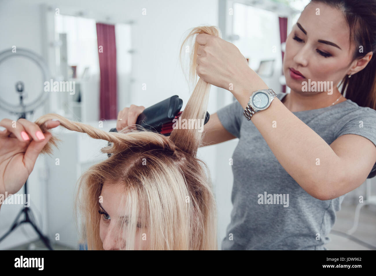 Female using hairbrush girl hi-res stock photography and images - Alamy
