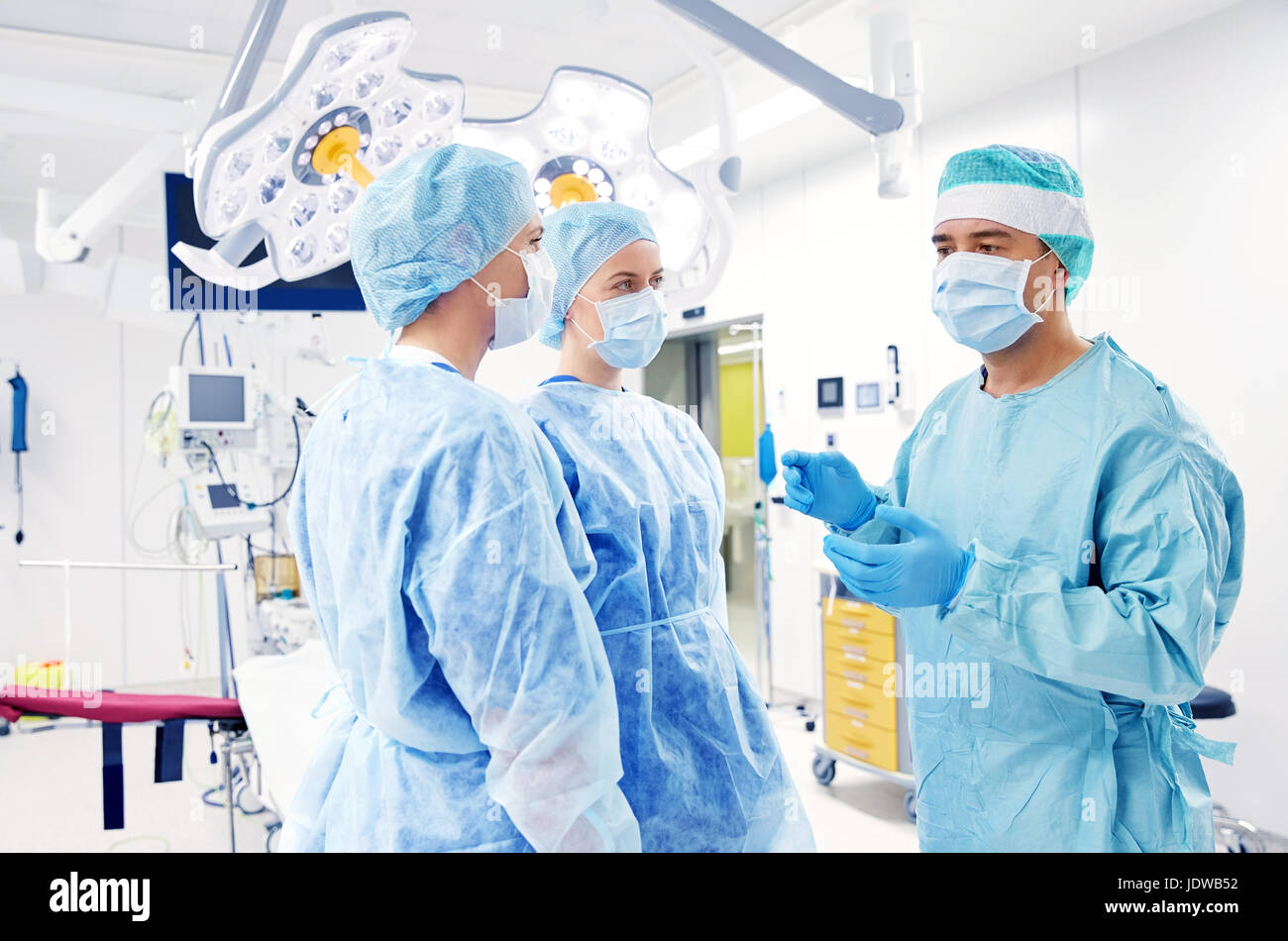 group of surgeons in operating room at hospital Stock Photo - Alamy