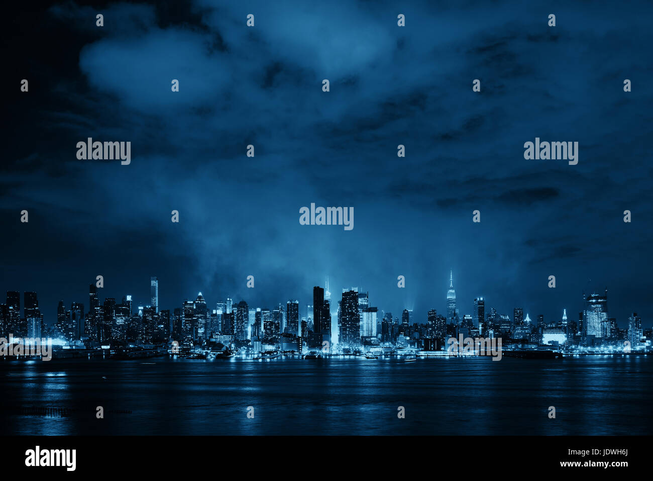 Manhattan midtown skyscrapers and New York City skyline at night with ...