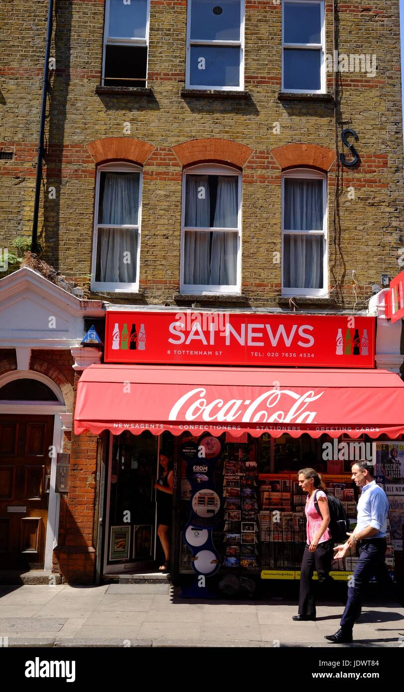 London corner shop newsagent Stock Photo