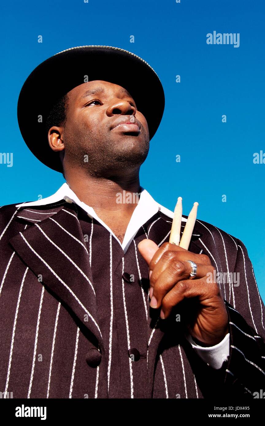 John Blackwell, current Prince studio and tour drummer since 1999, 6 time Grammy award winner, and recent Drummer of the Year award winner. He formerly played with Cameo, Patti LaBelle, Utada Hikaru, and recently worked with P. Diddy. Photographed in California, December 2005.  © Anthony Pidgeon / MediaPunch. Stock Photo