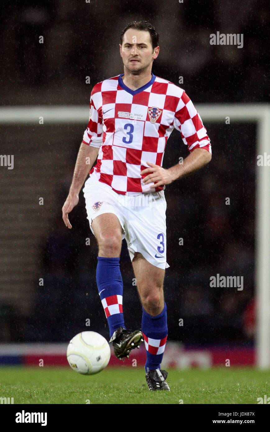 JOSIP SIMUNIC CROATIA & HERTHA BERLIN HAMPDEN PARK GLASGOW SCOTLAND 26  March 2008 Stock Photo - Alamy