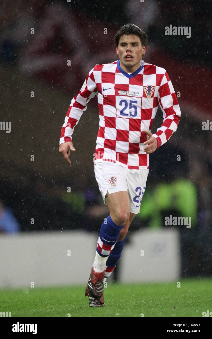 OGNJEN VUKOJEVIC CROATIA & DINAMO ZAGREB HAMPDEN PARK GLASGOW SCOTLAND 26 March 2008 Stock Photo