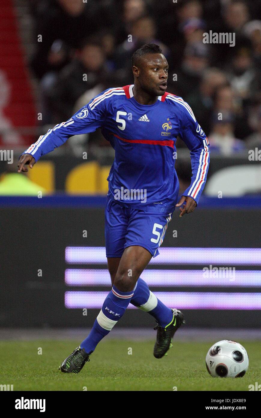 William gallas france hi-res stock photography and images - Alamy