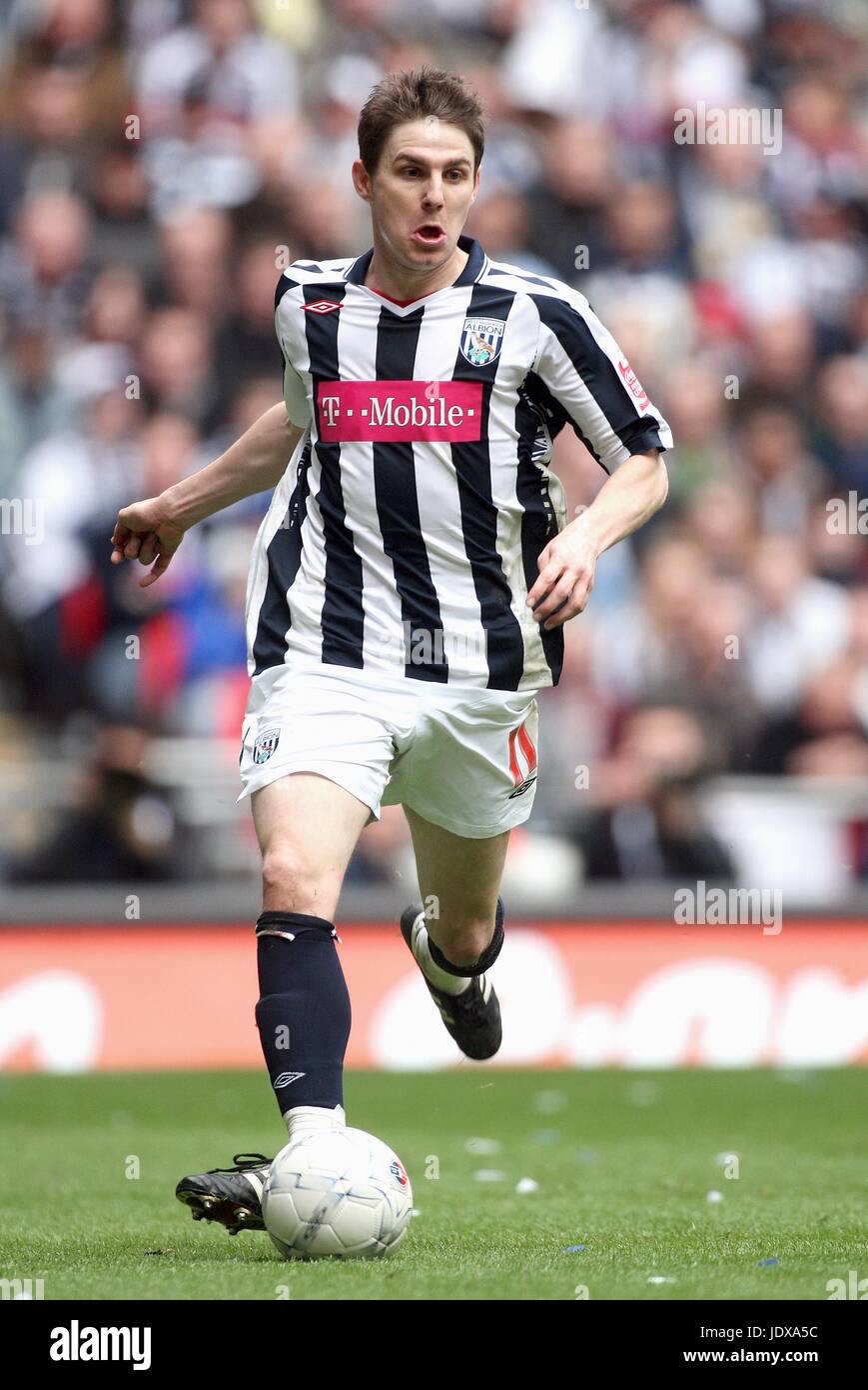Zoltan Gera West Bromwich Albion Hi res Stock Photography And Images zoltan-gera-west-bromwich-albion-hi-res-stock-photography-and-images