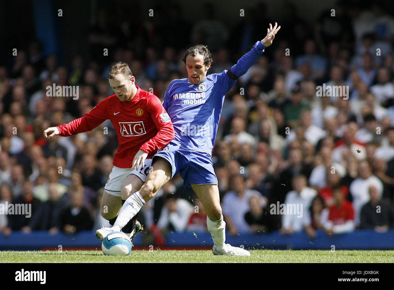 Wayne Rooney Ricardo Carvalho Chelsea V Manchester United Chelsea Stock Photo Alamy