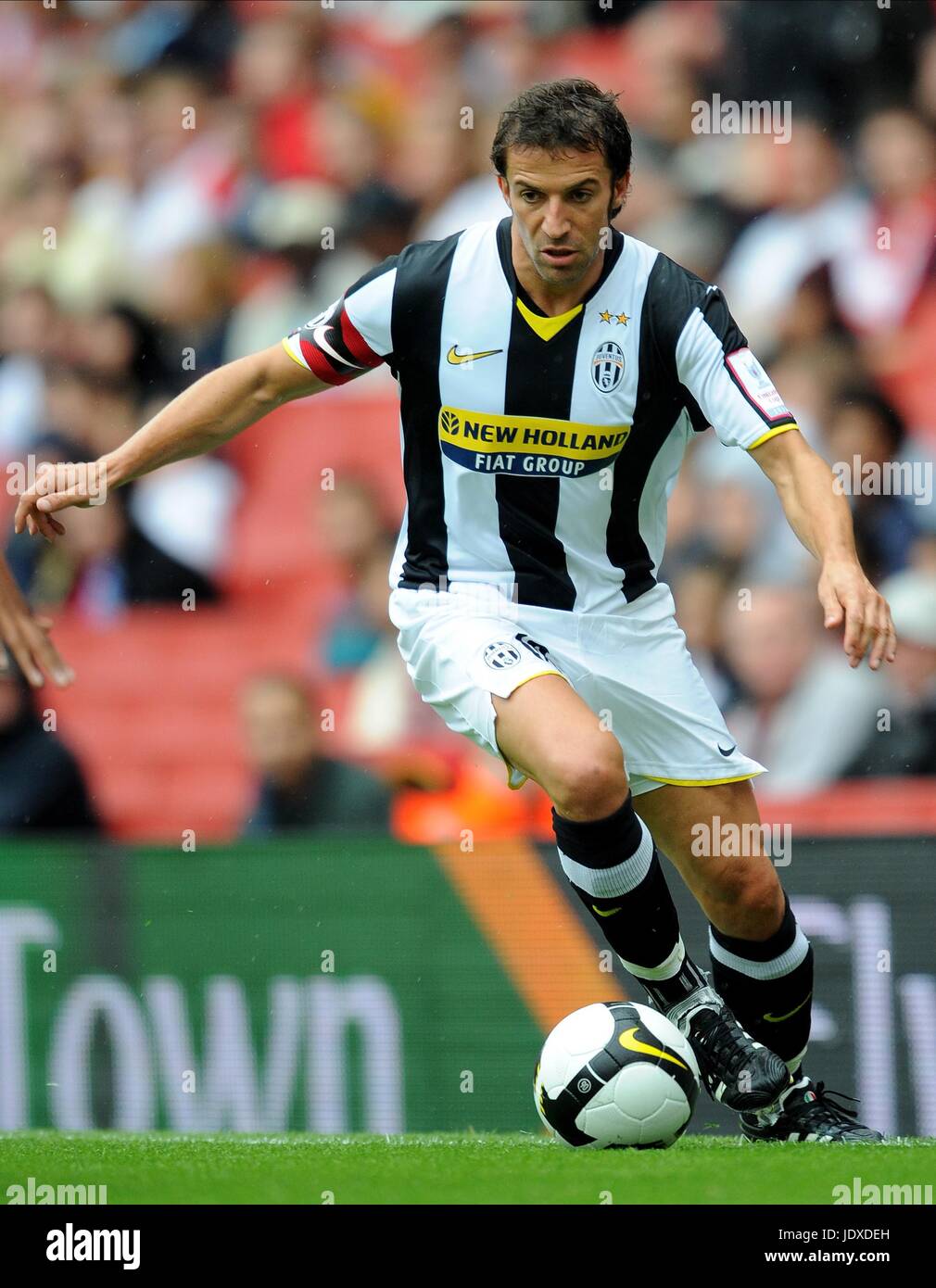 ALESSANDRO DEL PIERO JUVENTUS EMIRATES STADIUM LONDON ENGLAND 03