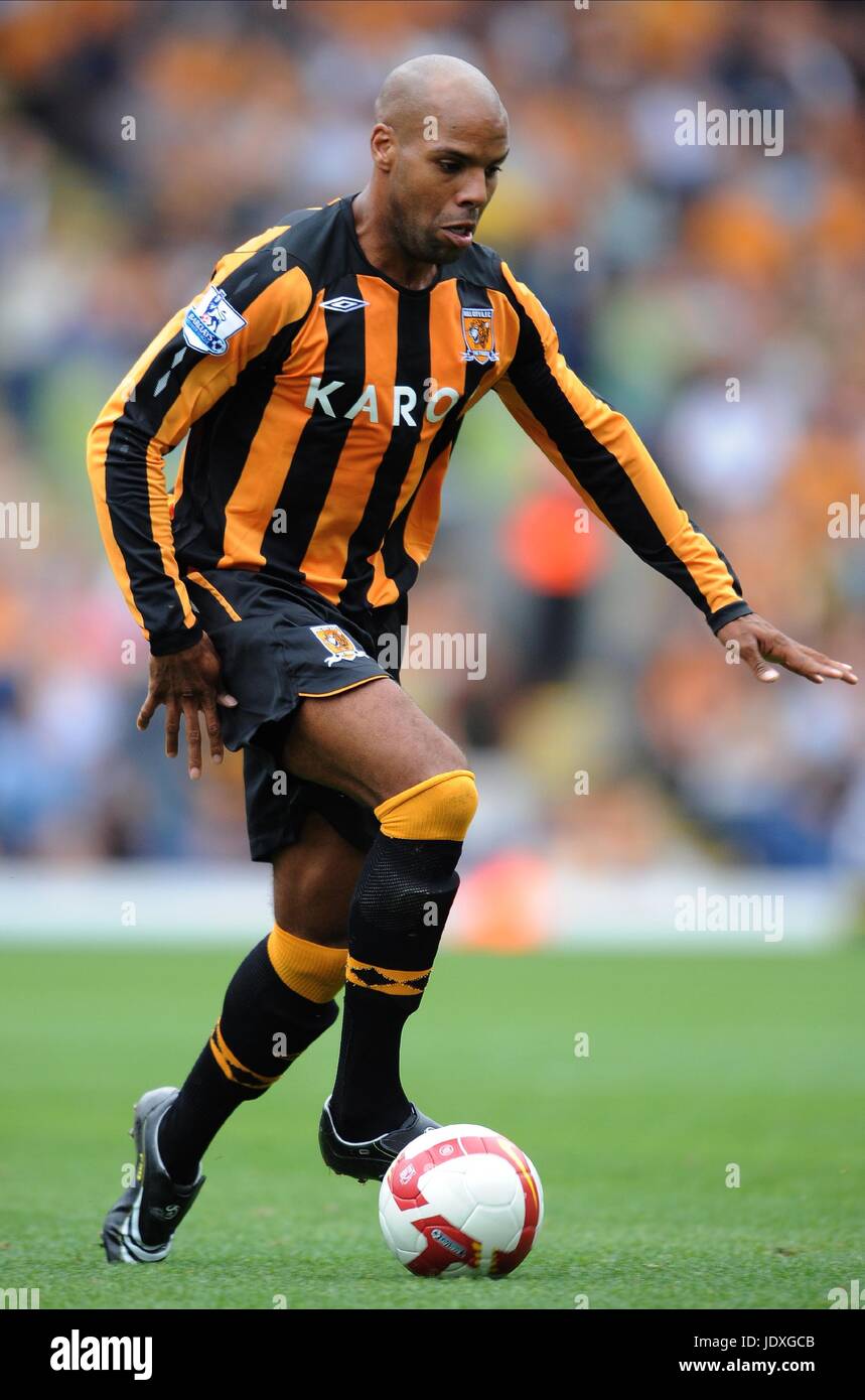 MARLON KING BLACKBURN ROVERS V HULL FC EWOOD PARK BLACKBURN ENGLAND 23