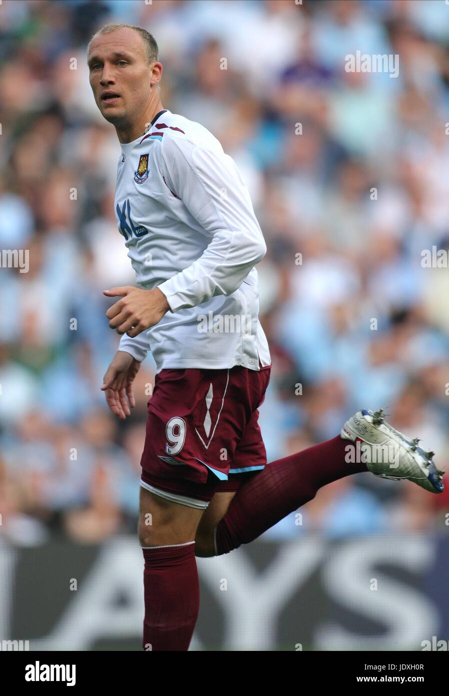 DEAN ASHTON WEST HAM UNITED FC CITY OF MANCHESTER STADIUM MANCHESTER ...