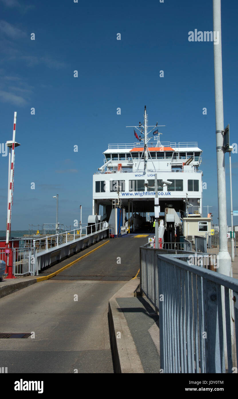 ISLE OF WIGHT; YARMOUTH; RAMP AND ISLE OF WIGHT LINK CAR FERRY TO ...