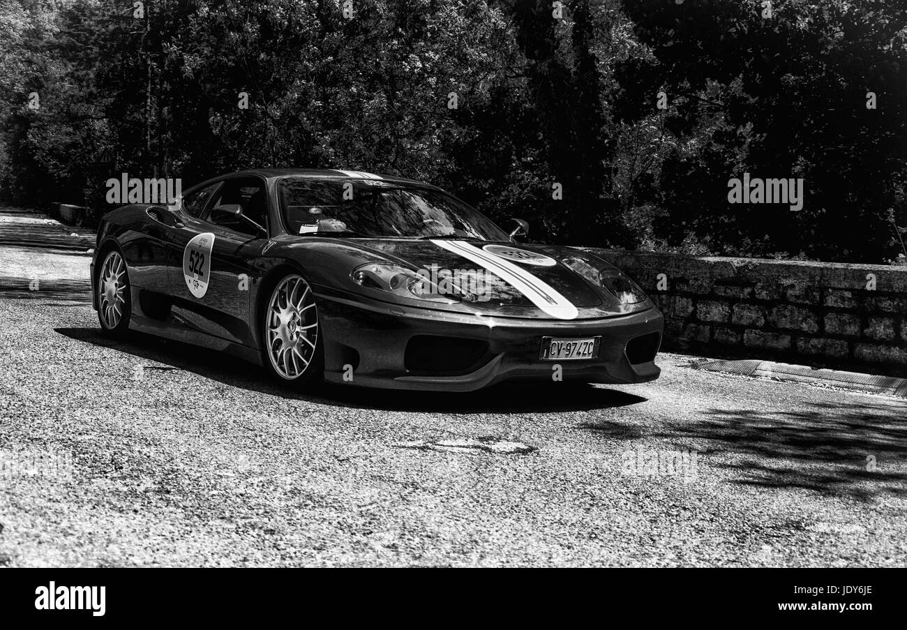 Ferrari challenge Black and White Stock Photos & Images - Alamy