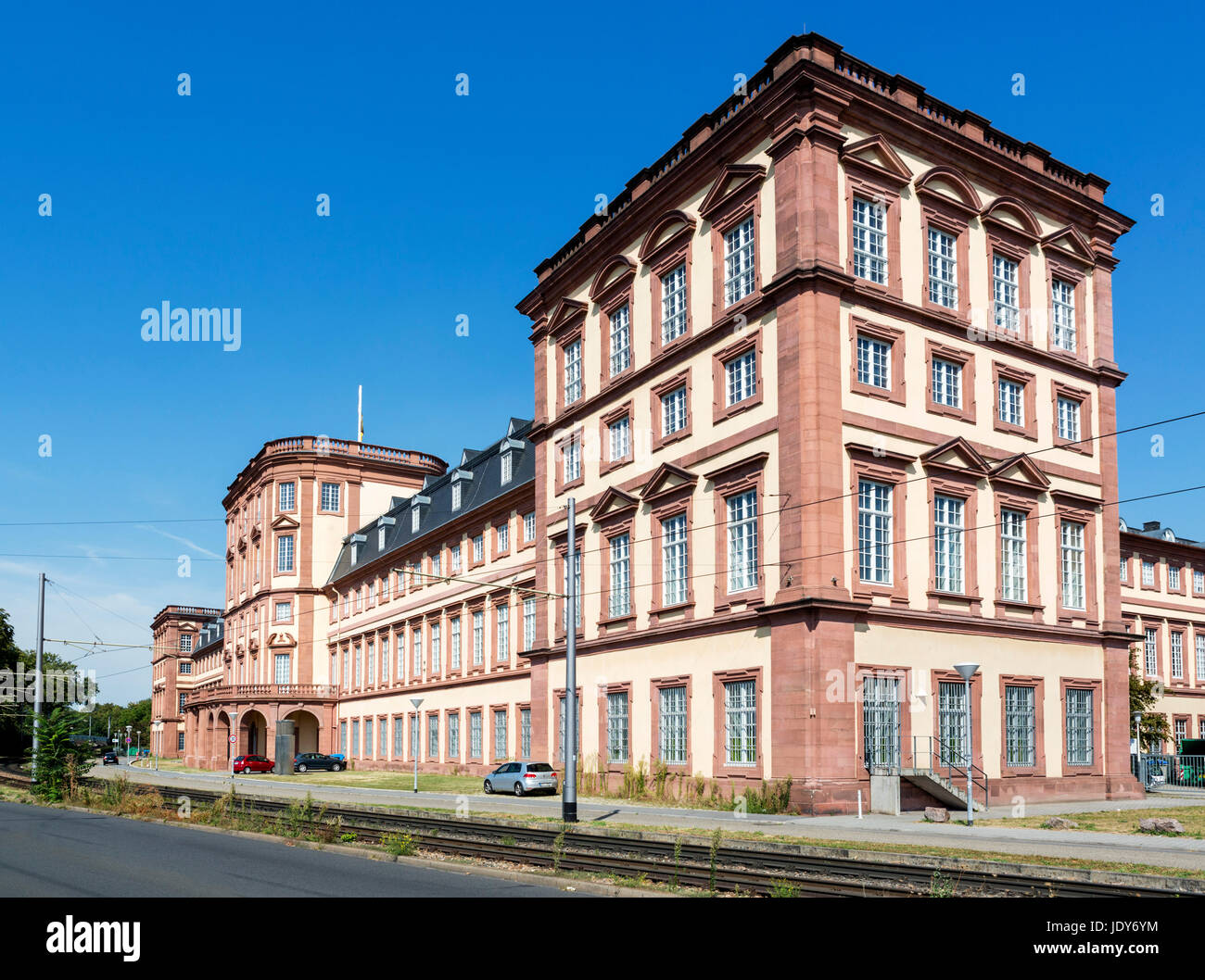 Mannheim Palace (Mannheimer Schloss), partially used by the University of Mannheim, Mannheim, Baden-Württemberg, Germany Stock Photo
