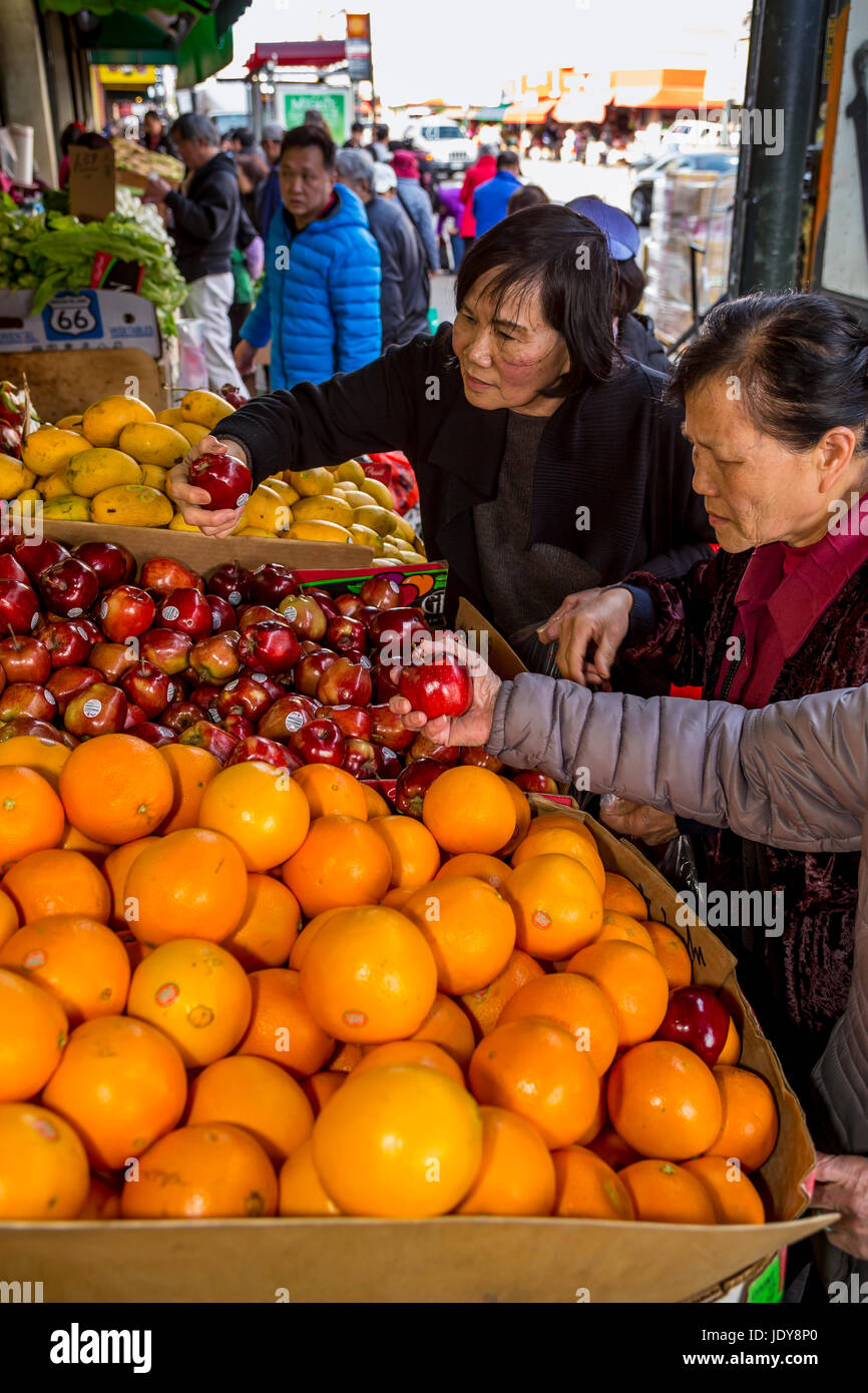 Chinese-Americans, Chinese-American people, shoppers, shopping, fruit and vegetable market, Stockton Street, Chinatown, San Francisco, California Stock Photo