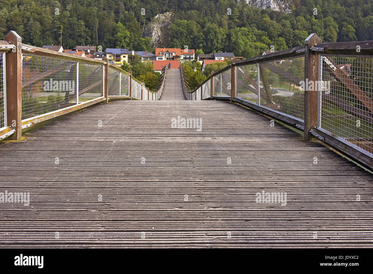 Essinge Bridge bike bridge in essing Stock Photo - Alamy