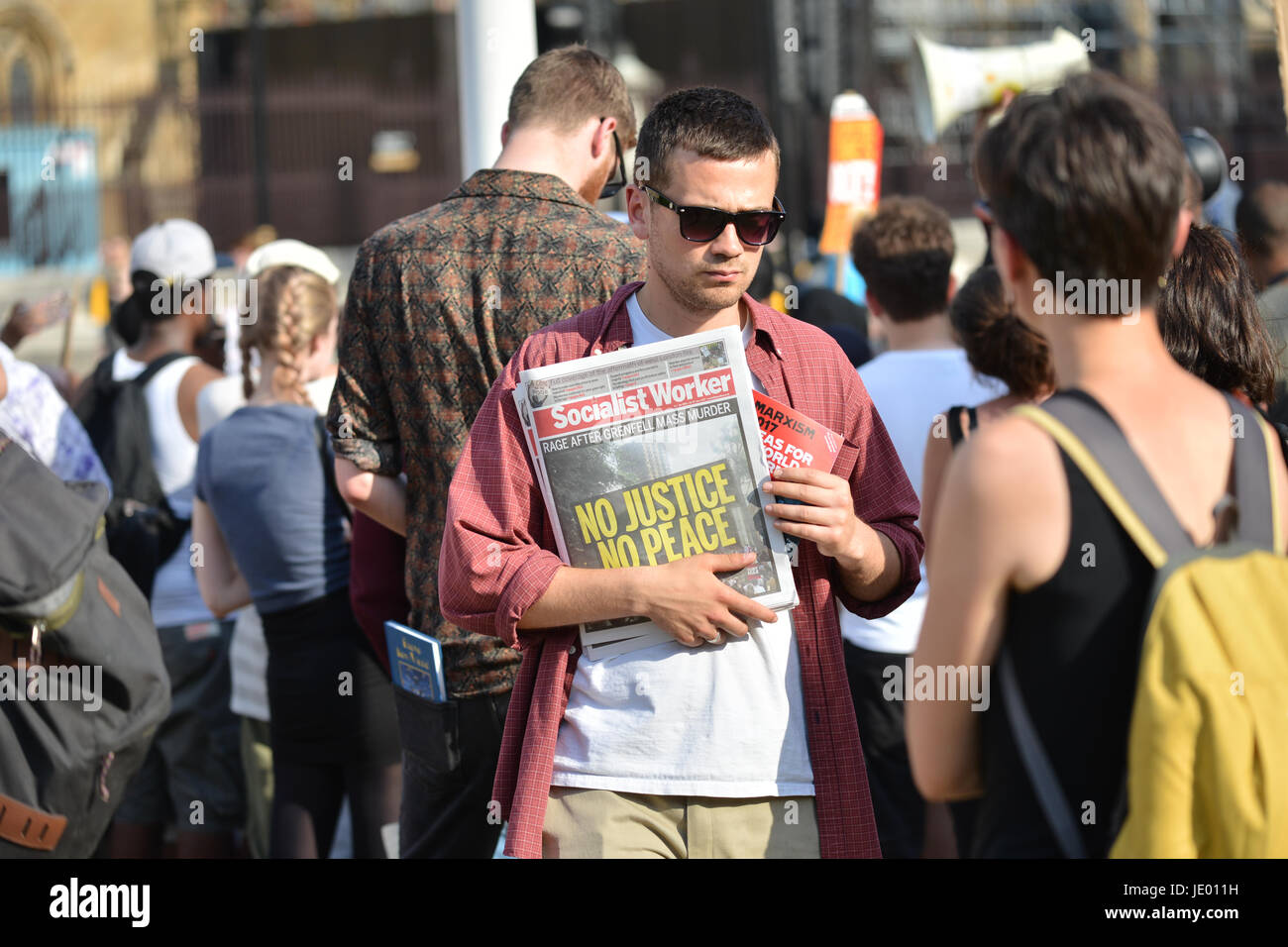 Parliament Square, London, UK. 21st June 2017. Some protesters left at the end of the day in Parliament Square at the Day of Rage protest. Credit: Matthew Chattle/Alamy Live News Stock Photo