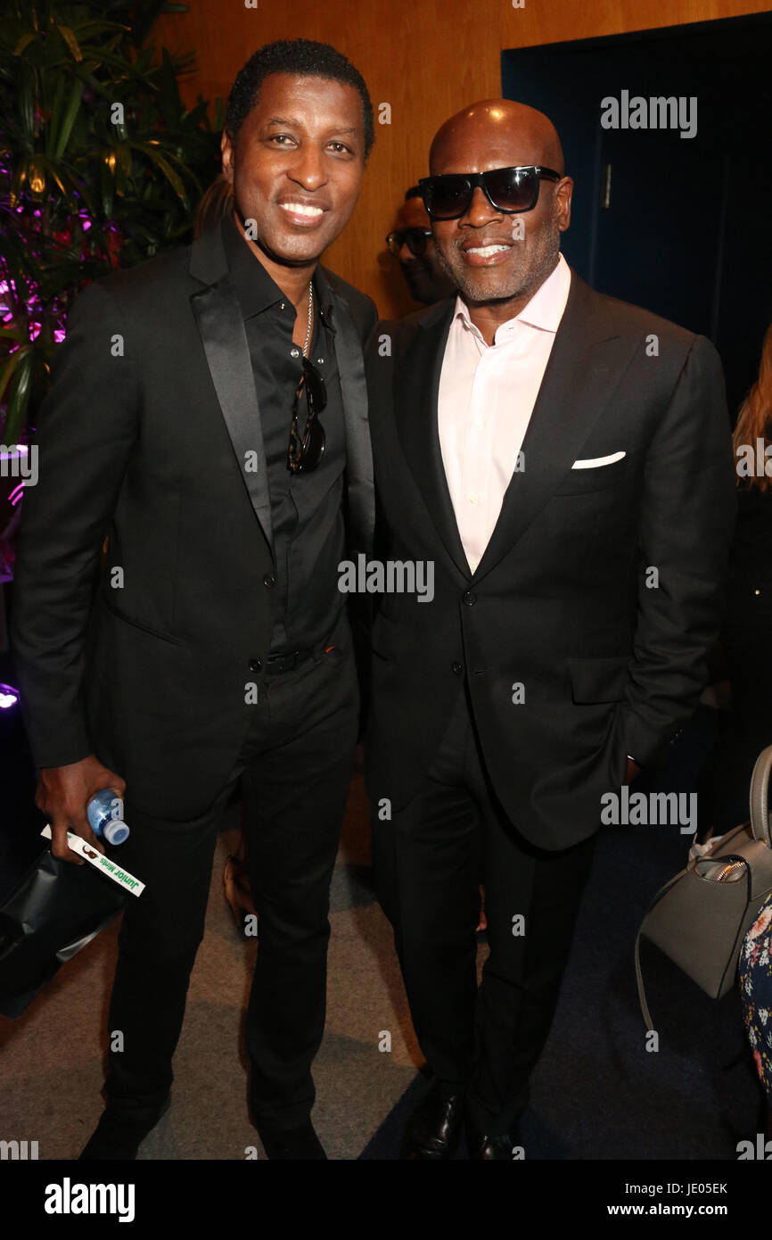 La reid babyface hi-res stock photography and images - Alamy