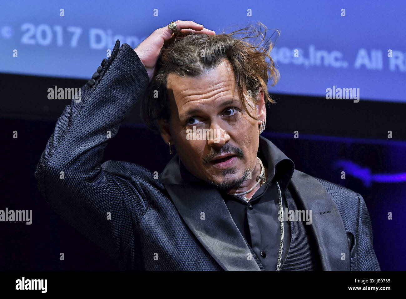 Pirates 5 Johnny Depp Diese Gage Sprengte Alle Rekorde - 1l3iu04