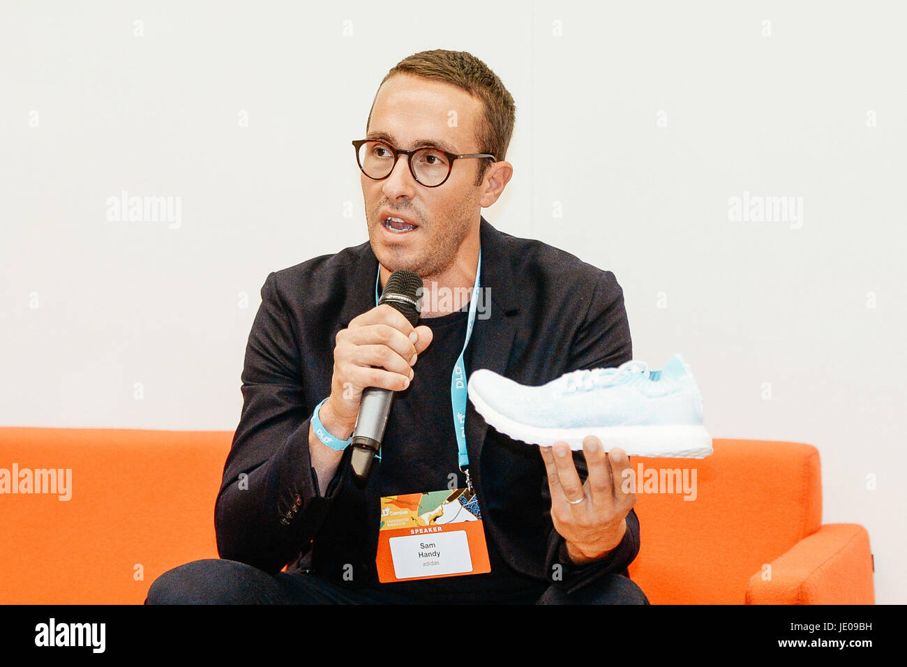 BAYREUTH/GERMANY - JUNE 21: Sam Handy (adidas) shows a new-developed  sportshoe, which is made with biofabrics (spidersilk) during the DLD Campus  event at the University of Bayreuth on June 21th, 2017 in