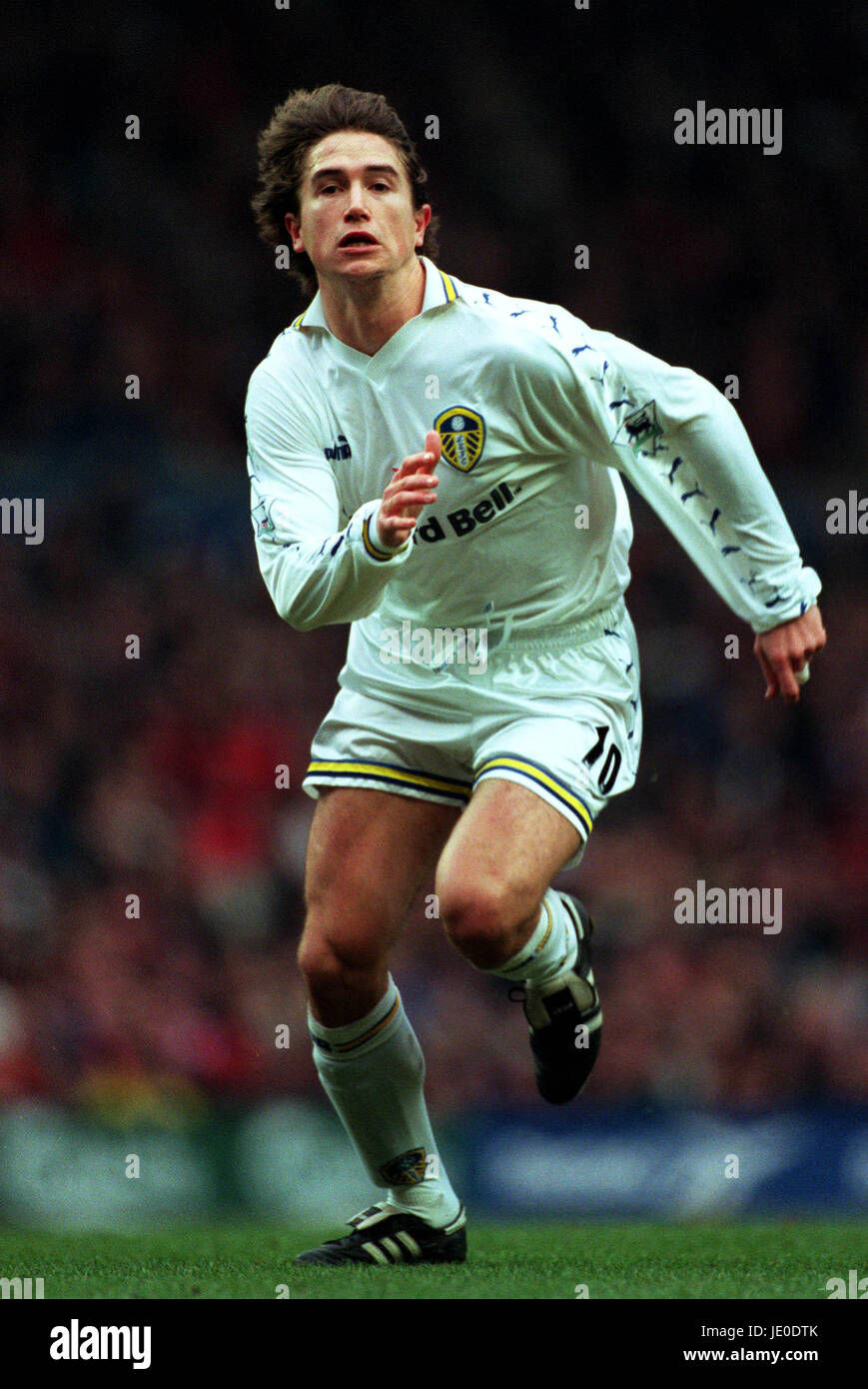 HARRY KEWELL LEEDS UNITED FC 05 February 2000 Stock Photo Alamy