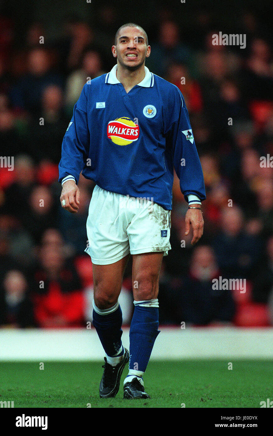 STAN COLLYMORE LEICESTER CITY FC 05 February 2000 Stock Photo - Alamy