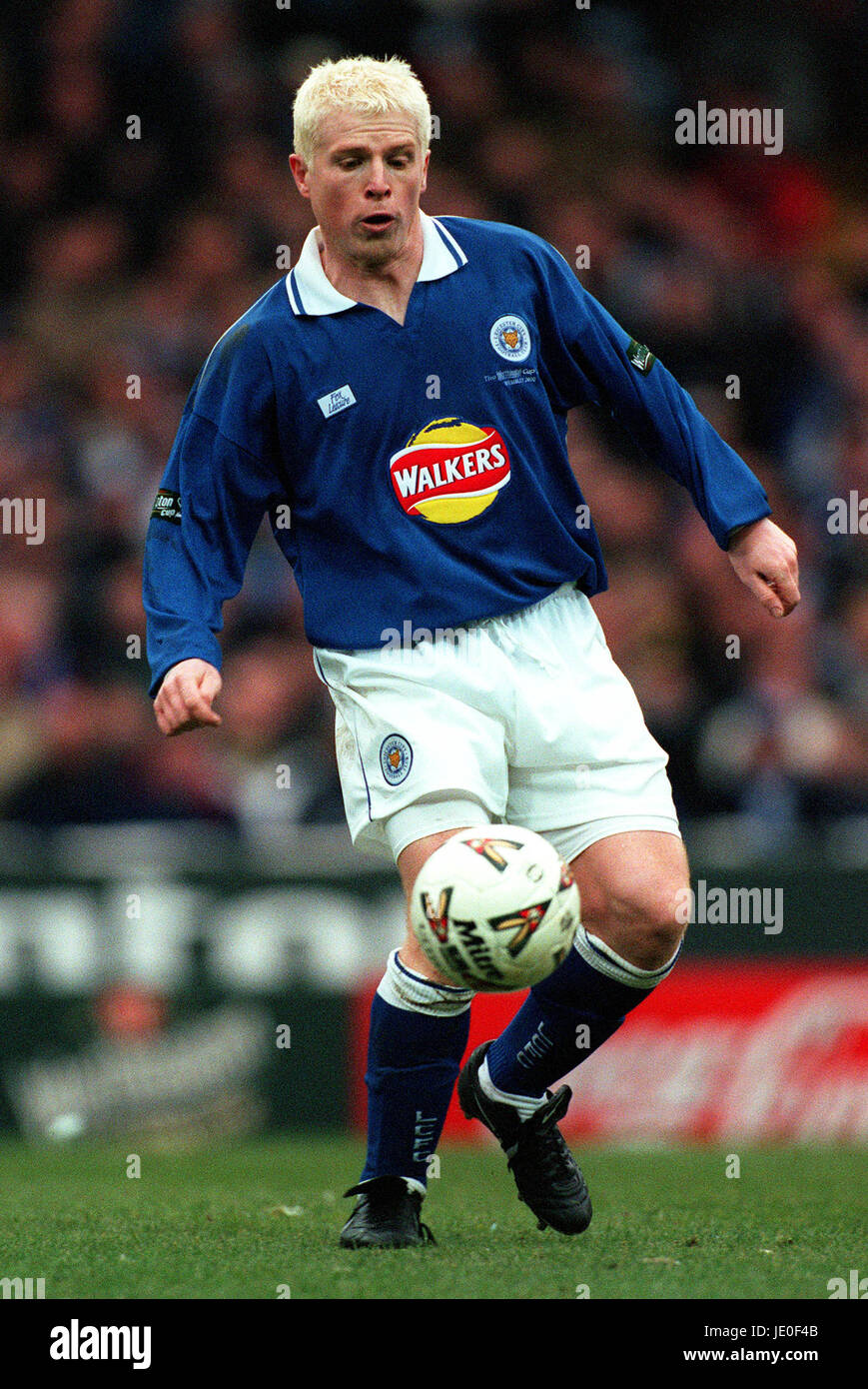 Neil lennon football leicester hi-res stock photography and images - Alamy